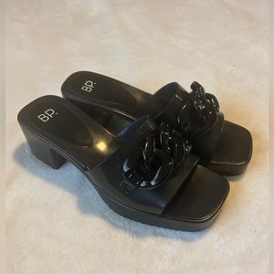 BP black jelly platform sandals